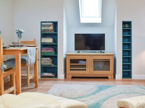 Interior - 1 bedroom accommodation in Bures (Bures)