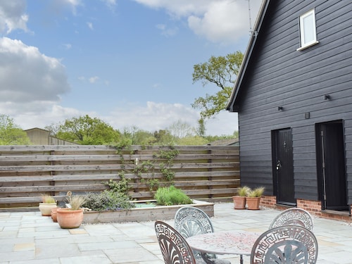 1 bedroom accommodation in Bures