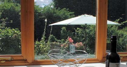 2 bedroom accommodation in Snodland