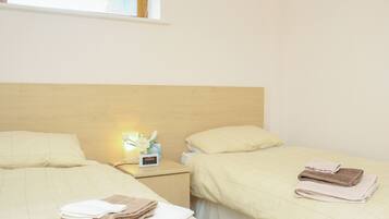 2 bedrooms, free WiFi, bed sheets