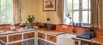 Bradcar Farm Cottage