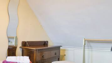 1 quarto, roupa de cama