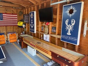 غرفة الألعاب