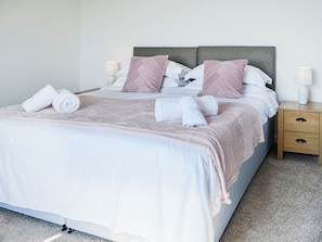 4 habitaciones, wifi gratis y ropa de cama