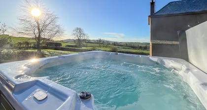 Woodend Farmhouse Halmyre