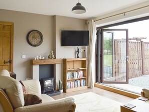 Interior - 1 bedroom accommodation in Out Rawcliffe, near Fleetwood (Out Rawcliffe, near Fleetwood)