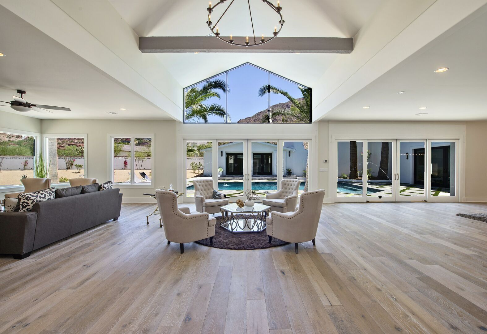 Mountain Edge Mansion - Private Pool - Sleeps 20