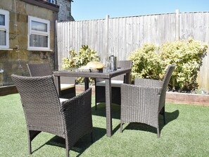 Outdoor dining - 2 bedroom accommodation in Youlgrave, near Bakewell (Youlgrave, near Bakewell)