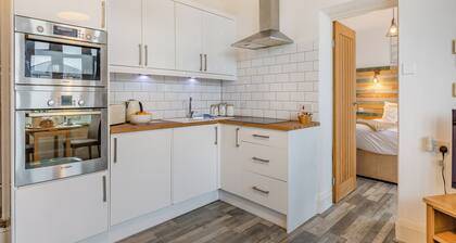 1 bedroom accommodation in Goodrington, near Paignton