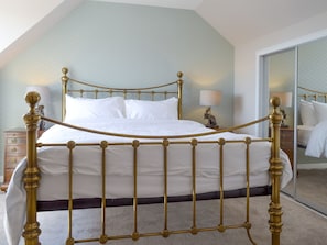 2 chambres, Wi-Fi gratuit, draps fournis