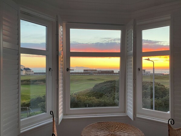 Interior - 4 bedroom accommodation in Prestwick (Prestwick)