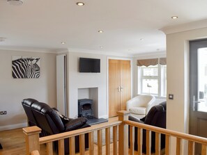 Living area - 3 bedroom accommodation in Bamburgh (Bamburgh)
