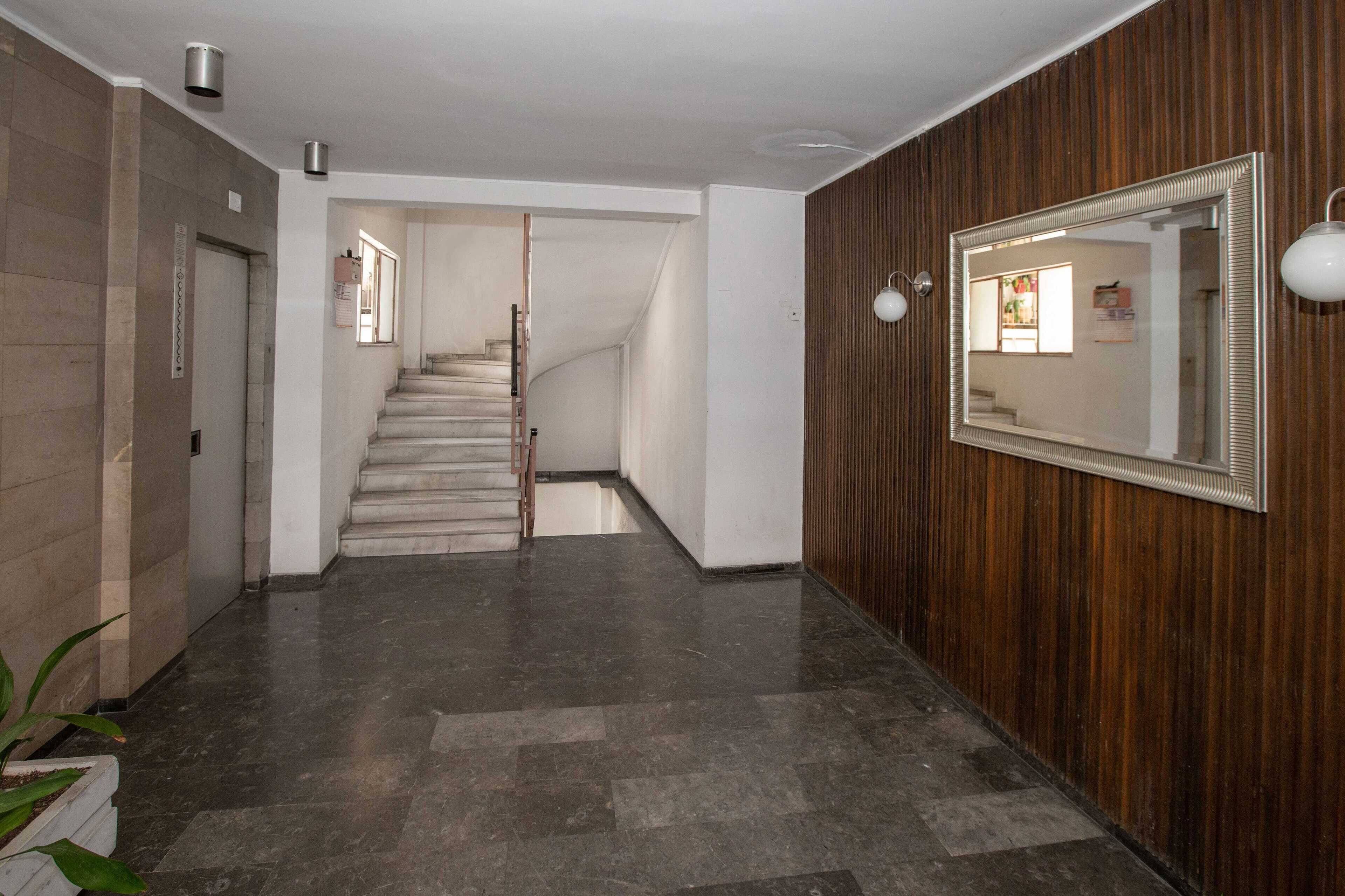 Nội thất lối vào