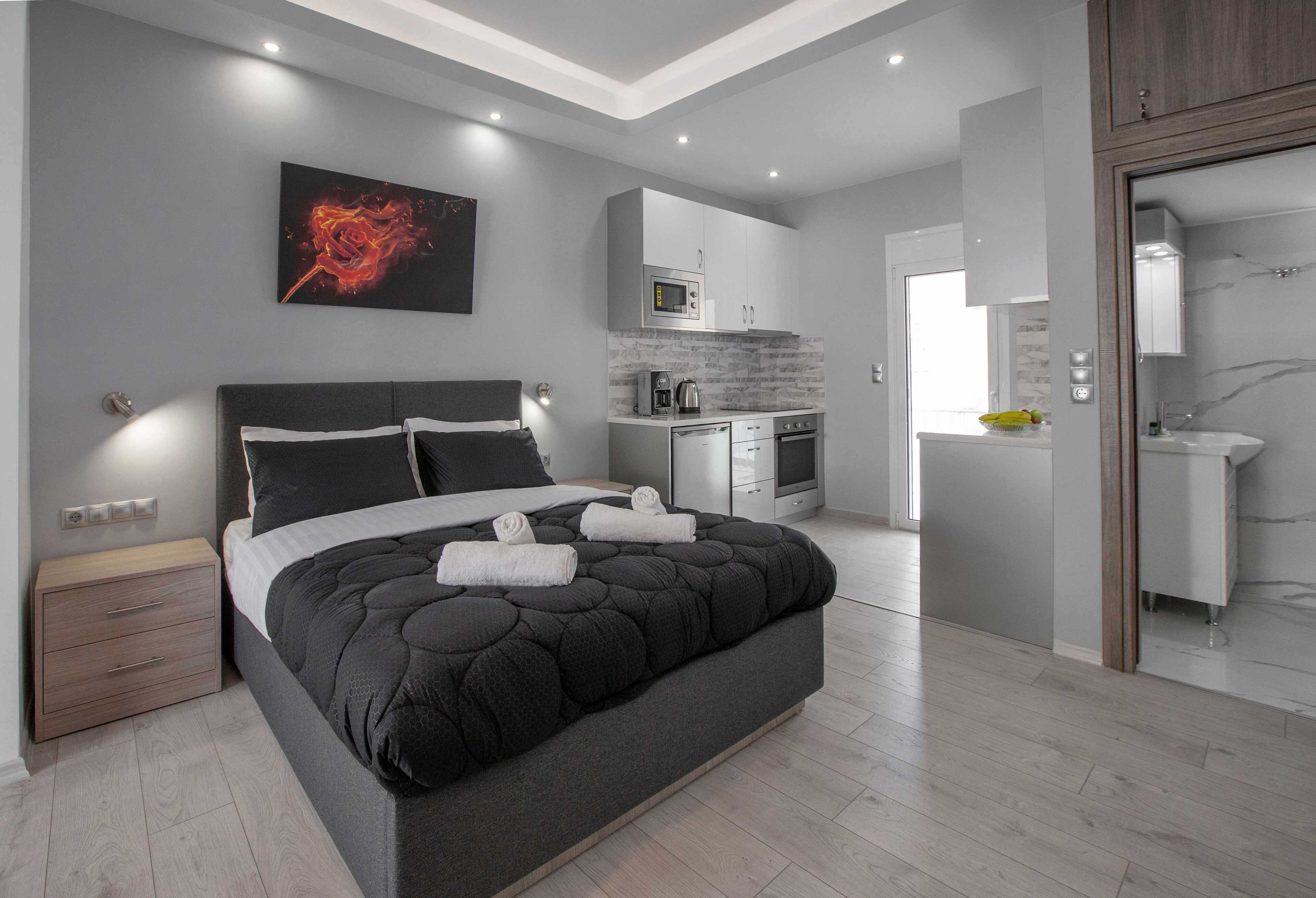 Comfort Studio Suite | Individually decorated, individually furnished, laptop workspace