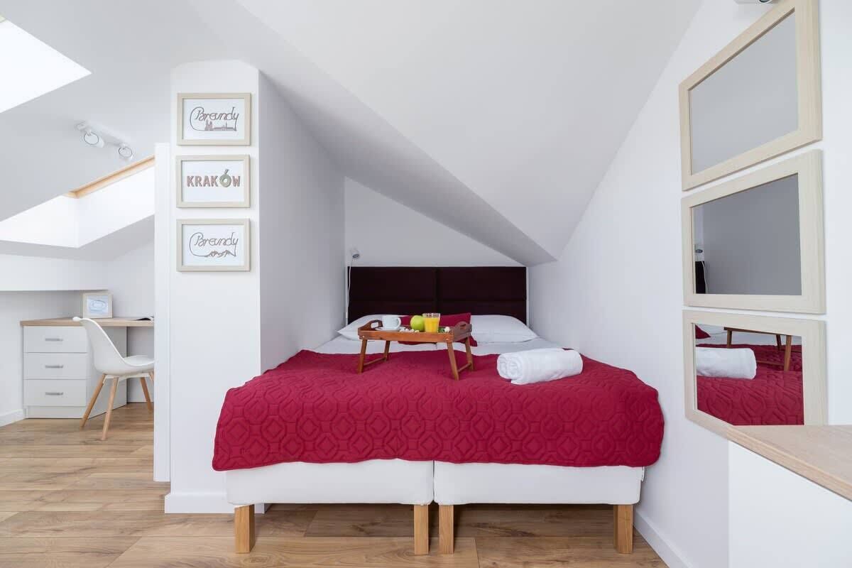 熨斗/熨衫板、Wi-Fi、床單