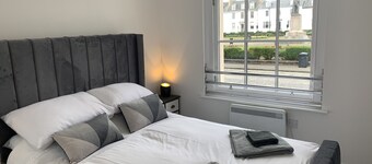 Ayr Cozy Corner Apartment