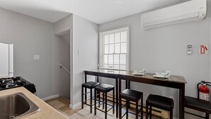 Condo (WW410 East Magnolia Avenue Unit 101) | Private kitchen