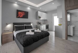 1 bedroom, iron/ironing board, travel crib, WiFi