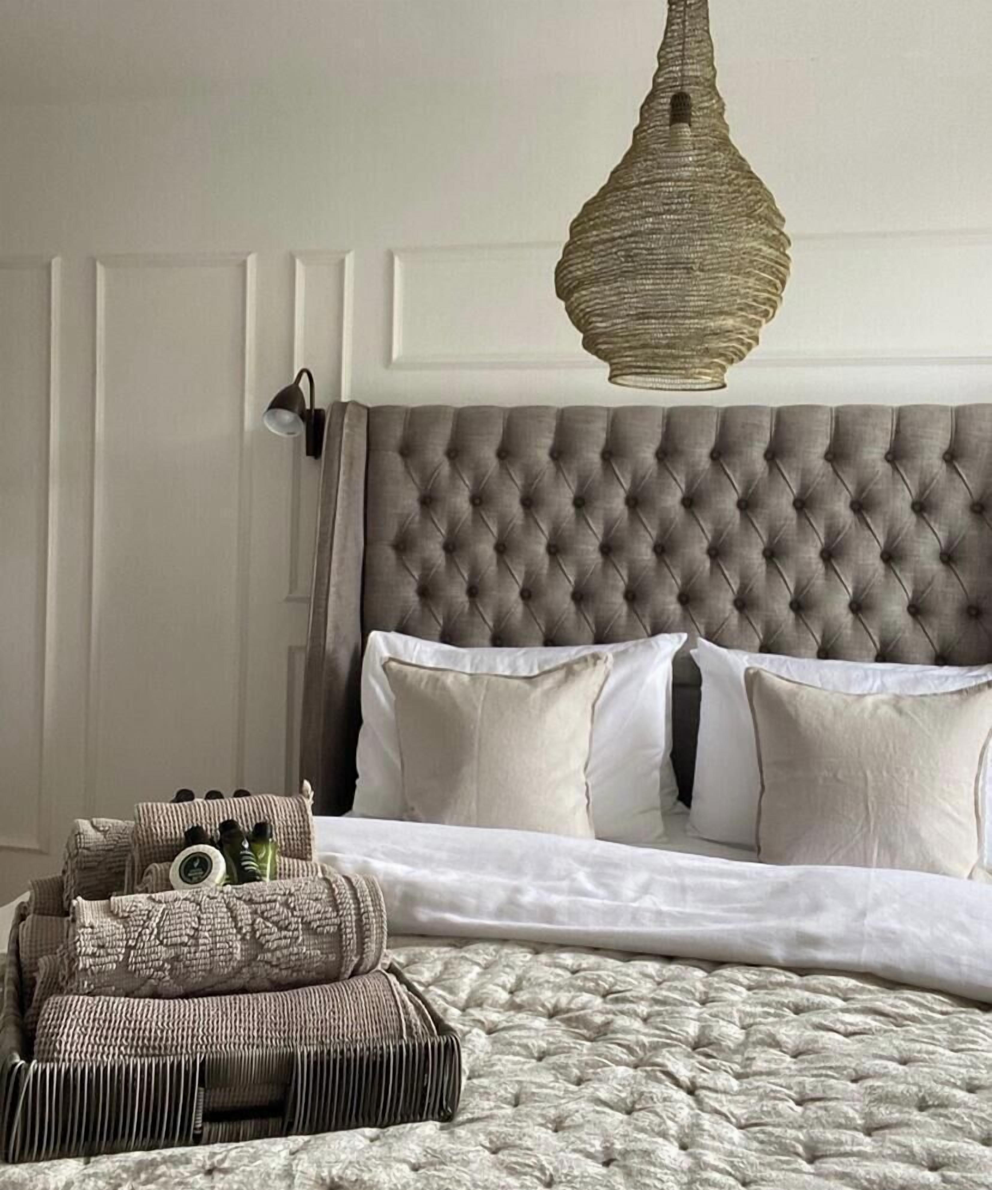 1 bedroom, soundproofing, iron/ironing board, travel cot