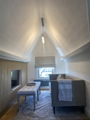 Smart TV - The Beach Retreat in Whitstable (Whitstable)