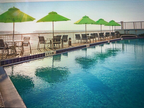 Outdoor pool, a heated pool