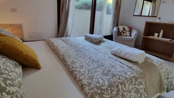 2 Schlafzimmer, Bügeleisen/Bügelbrett, Reisekinderbett, WLAN