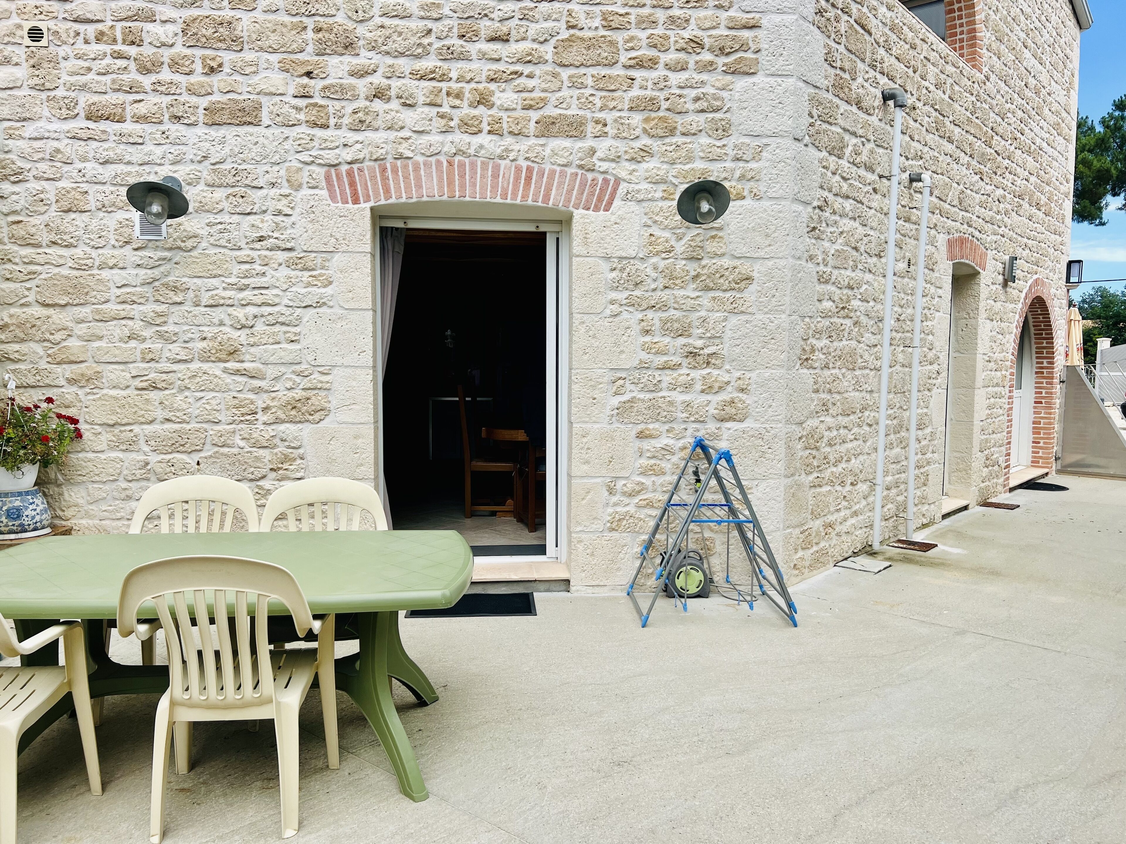 Restauration extérieure