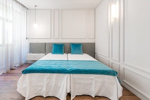 1 habitación, escritorio, internet y ropa de cama 