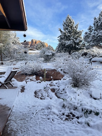 Property grounds. Peaceful Sedona retreat with red rock views, walk to Sedona Golf Resort