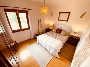 3 bedrooms, iron/ironing board, travel cot, free WiFi - Traumhaus am Meer - der Wohl Schönste Sundowner der Insel (Cap des Moró)