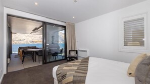 3 chambres, fer et planche à repasser, Wi-Fi gratuit, draps fournis