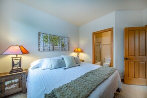 5 chambres, fer et planche à repasser, Wi-Fi gratuit, draps fournis