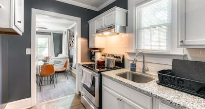 Modern luxurious home minutes from ATL downtown