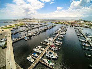 Enjoy boating and water activities at this well-equipped marina with easy access to the road.