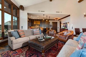 TV, fireplace, offices