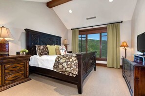 3 bedrooms, iron/ironing board, WiFi, bed sheets - Abode at Arrowleaf Overlook, ski-in/ski-out, hot tub, Deer Valley (Park City)