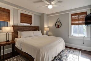 2 chambres, fer et planche à repasser, Wi-Fi, literie fournie