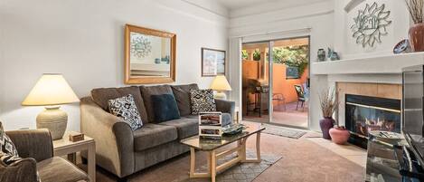 TV, fireplace, DVD player