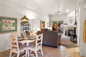 Interior - Light, Bright, Stylish Condo! Columbine - S086 (Sedona)