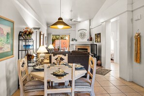 Interior - Light, Bright, Stylish little Condo with a great layout! Columbine - S086 (Sedona)