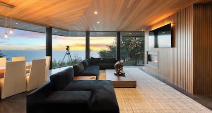 Villa Big Sur Coast • Luxury Get-Away That Sleeps 10+ W/ Gym, Poker Room & More
