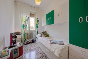 2 chambres, Wi-Fi gratuit, draps fournis