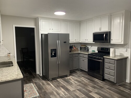 Metro ATL Extended Stay Haven. Pet Friendly! 