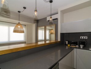 Fridge, microwave, oven, dishwasher