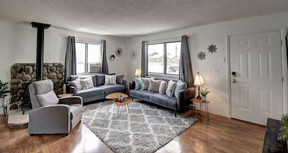 Cozy getaway minutes from downtown Polson
