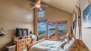 Duplex, 5 Bedrooms, Mountain View, Slope side (5 Bedrooms) | 5 bedrooms, iron/ironing board, bed sheets