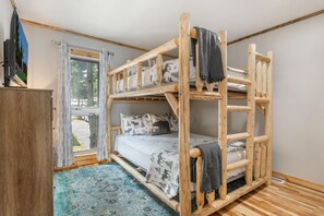 2 habitaciones, wifi gratis y ropa de cama