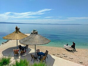 Apartment, 2 Queen Beds | Beach - A4 - Spacious apt With the sea View & use of Pool (Podstrana)