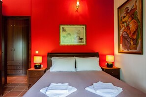 2 bedrooms, WiFi, bed sheets - Villas Arhontika Red, Nestled in Chestnut Forest in Cretan Mountainside (Elos)