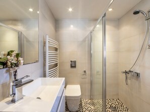 Badewanne, Haartrockner
